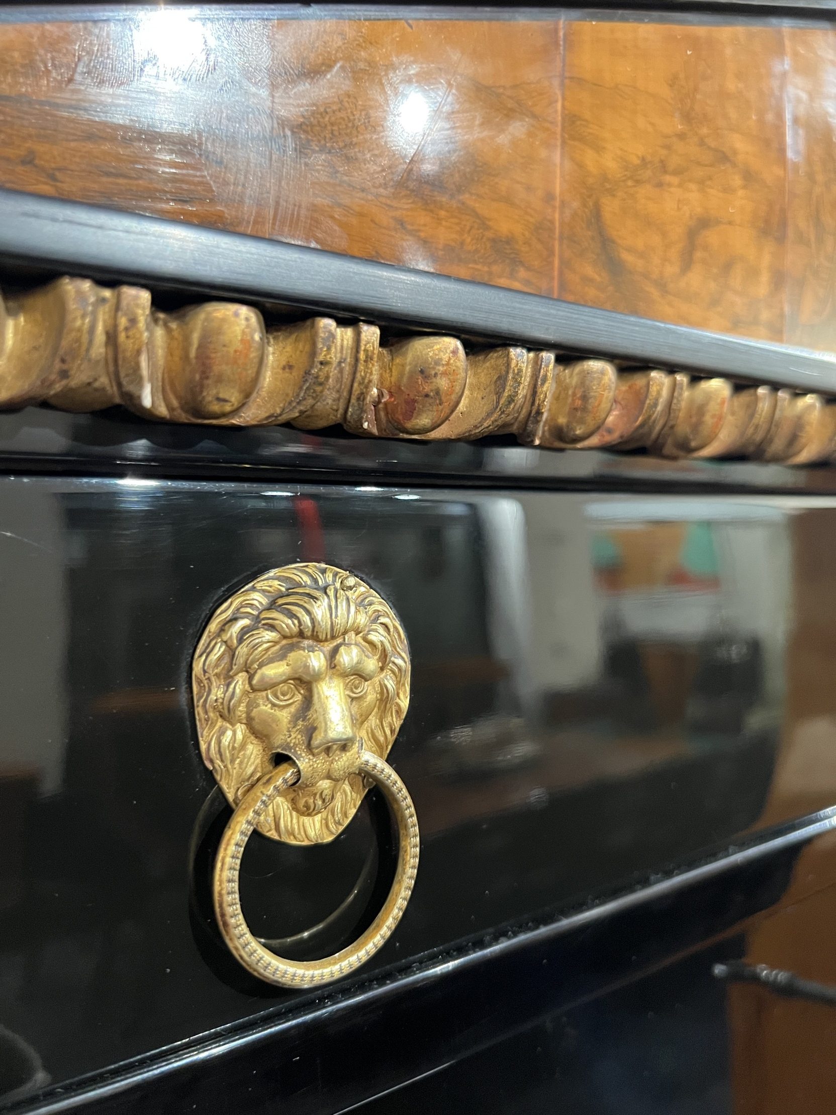 Empire Sekretär oder Schreibschrank, Ebonisiert, Österreich, Wien um 1810.65