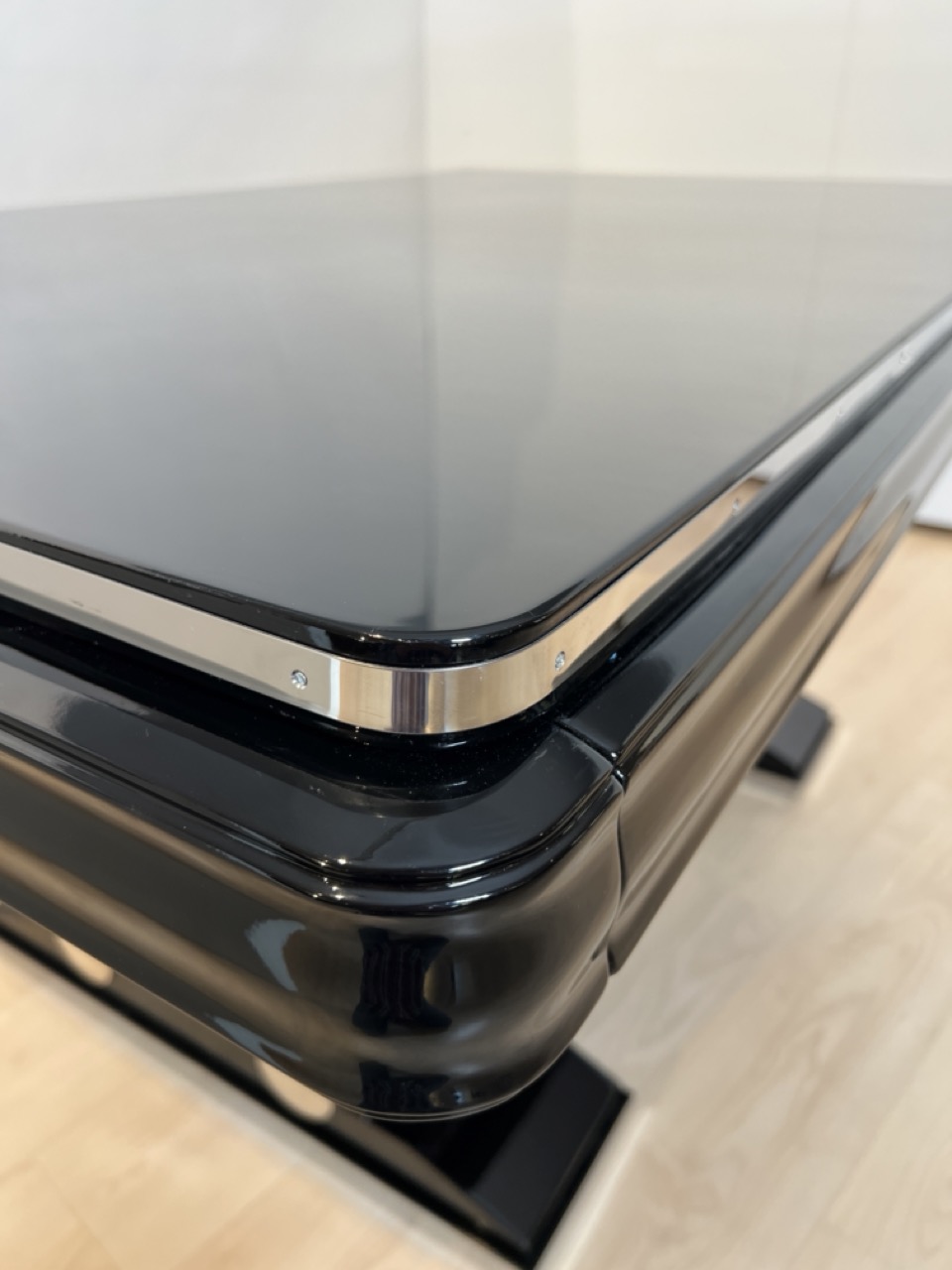 Art Deco Ausziehtisch, Schwarzlack, Gaston Poisson, 1930.10