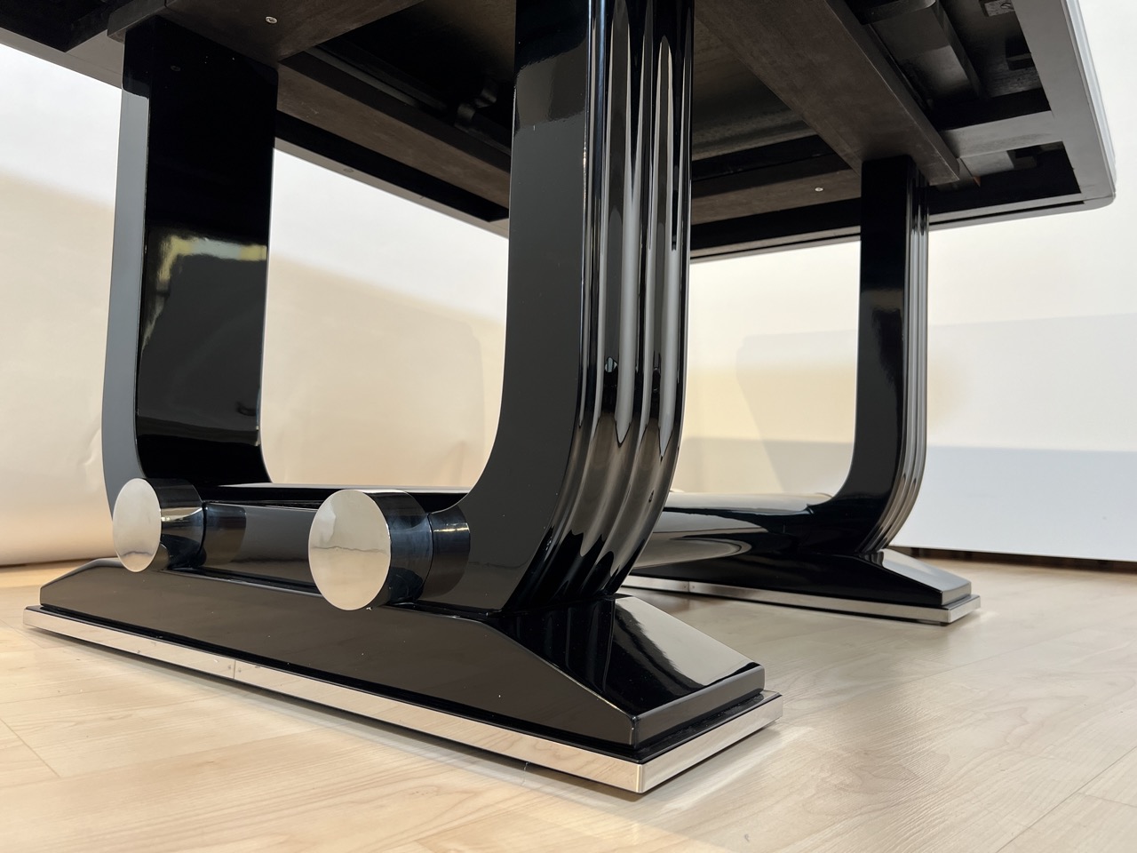 Art Deco Ausziehtisch, Schwarzlack, Gaston Poisson, 1930.8