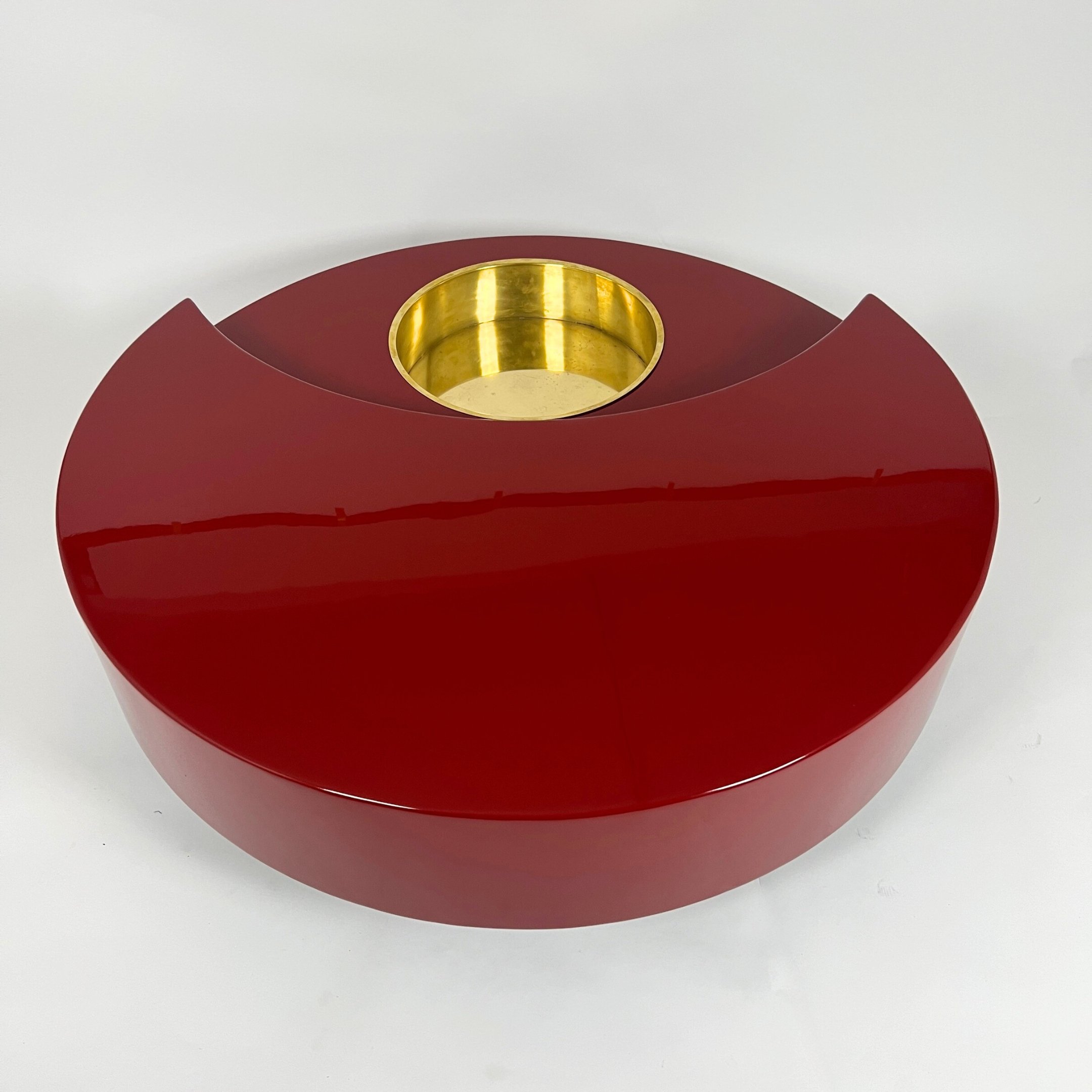 Willy Rizzo Coffee Table TRG, Red Lacquer, Italy, 1969.15 Willy Rizzo Coffee Table TRG, Red Lacquer, Italy, 1969