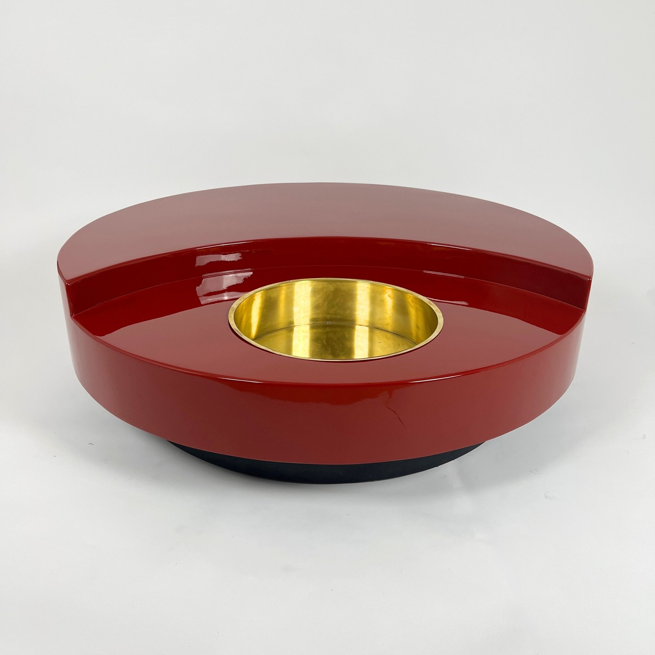 Willy Rizzo Coffee Table TRG, Red Lacquer, Italy, 1969.18 Willy Rizzo Coffee Table TRG, Red Lacquer, Italy, 1969