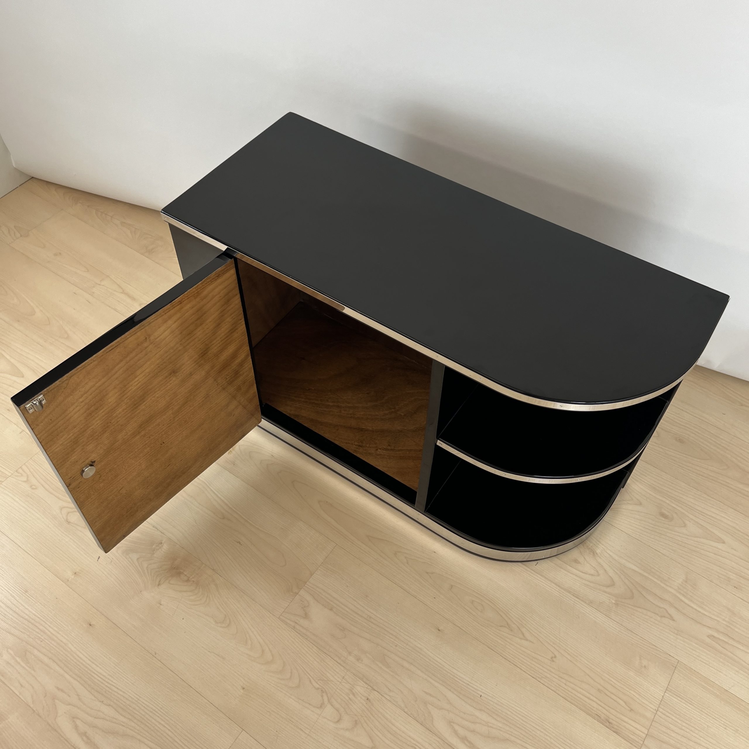Art Deco Lowboard Schwarzlack und Chrom