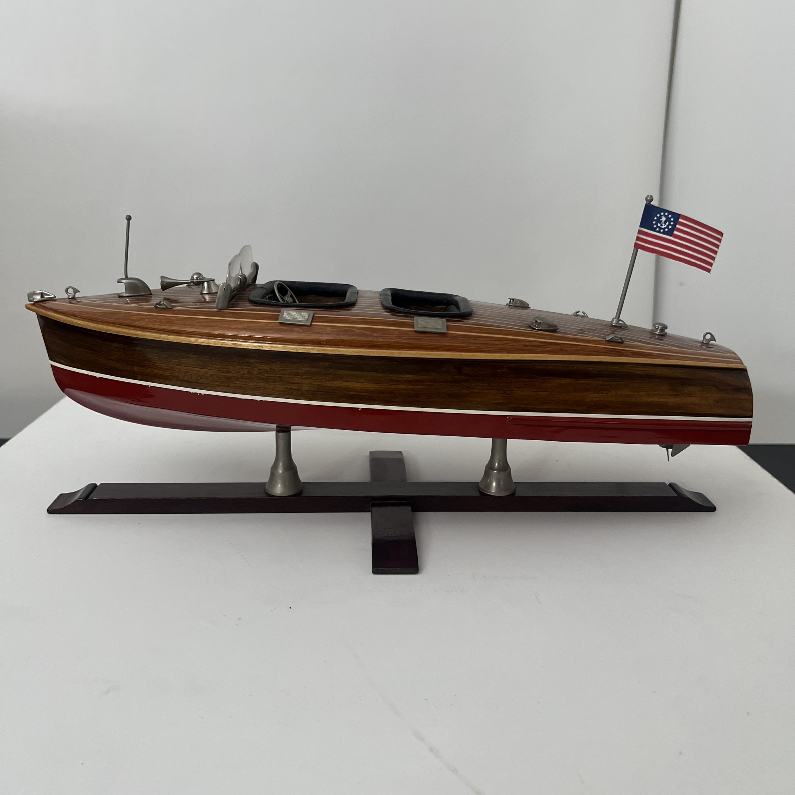 Miniatur Motorboot Chris-Craft3