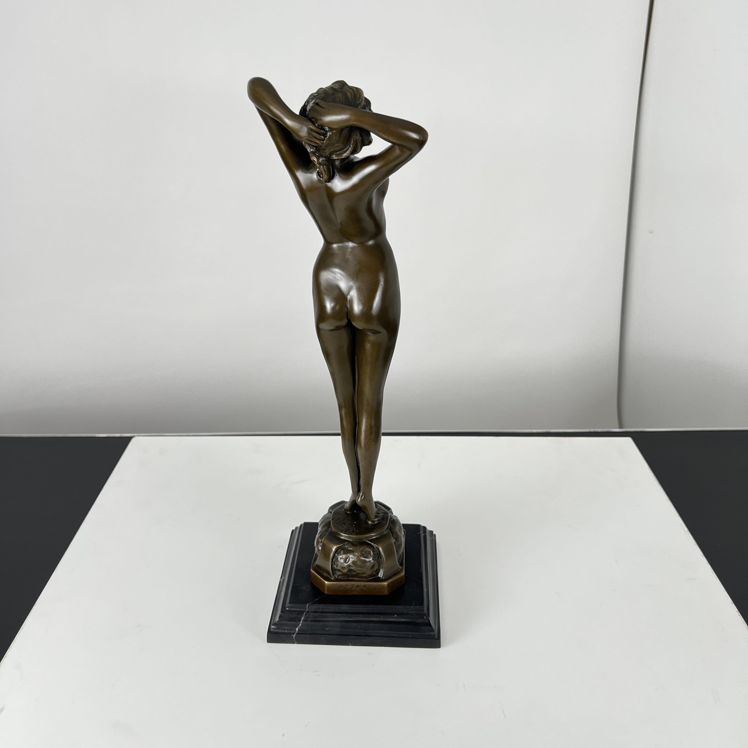 Art Deco Bronze, Nackte Frau, von Philips.3