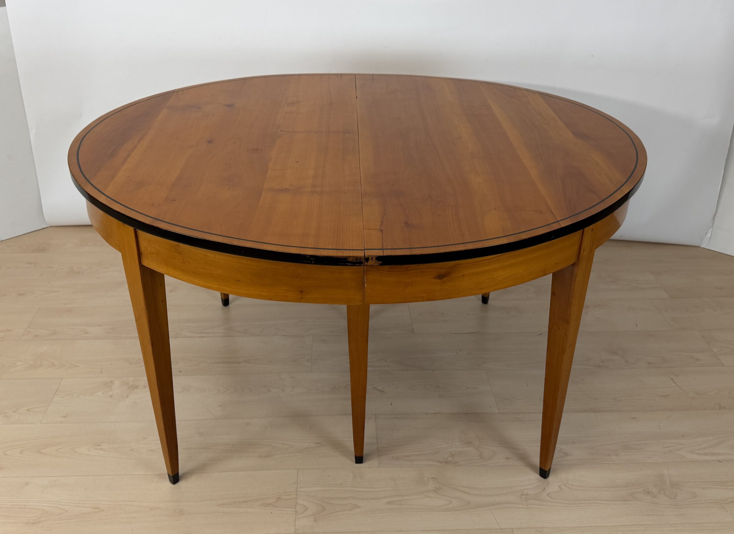 Biedermeier Ausziehtisch, Kirschbaum