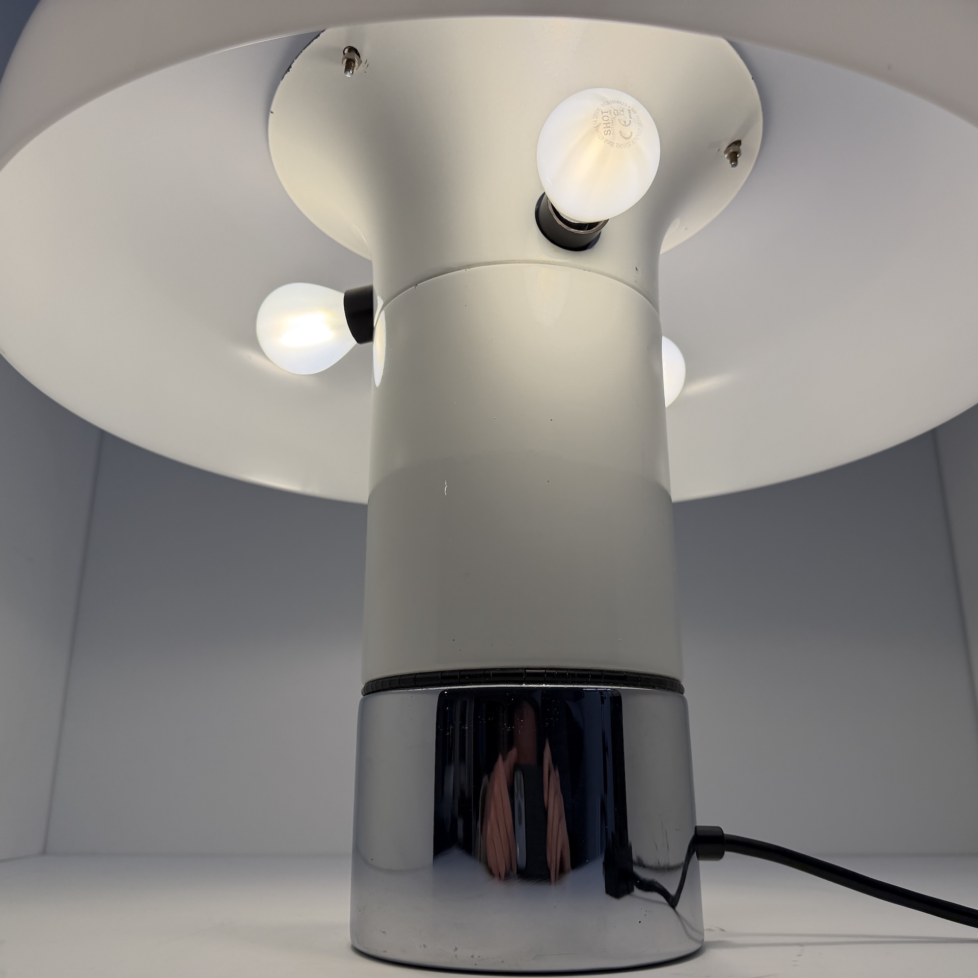 DE-LA-112 Space Age table lamp Brumbury, Luigi Massoni for Guzzini, acrylic, Italy, 1970s - Image 13