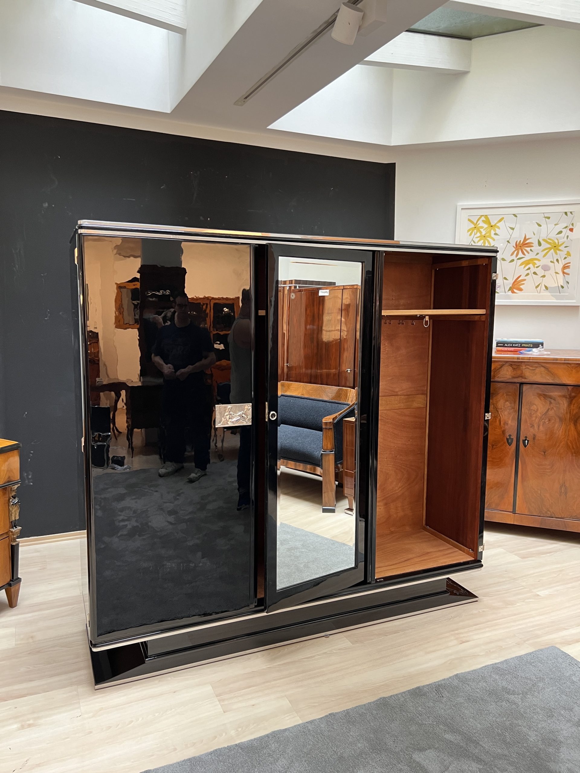 Art Deco Kleiderschrank7