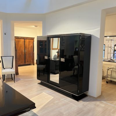 Art Deco Schrank schwarz