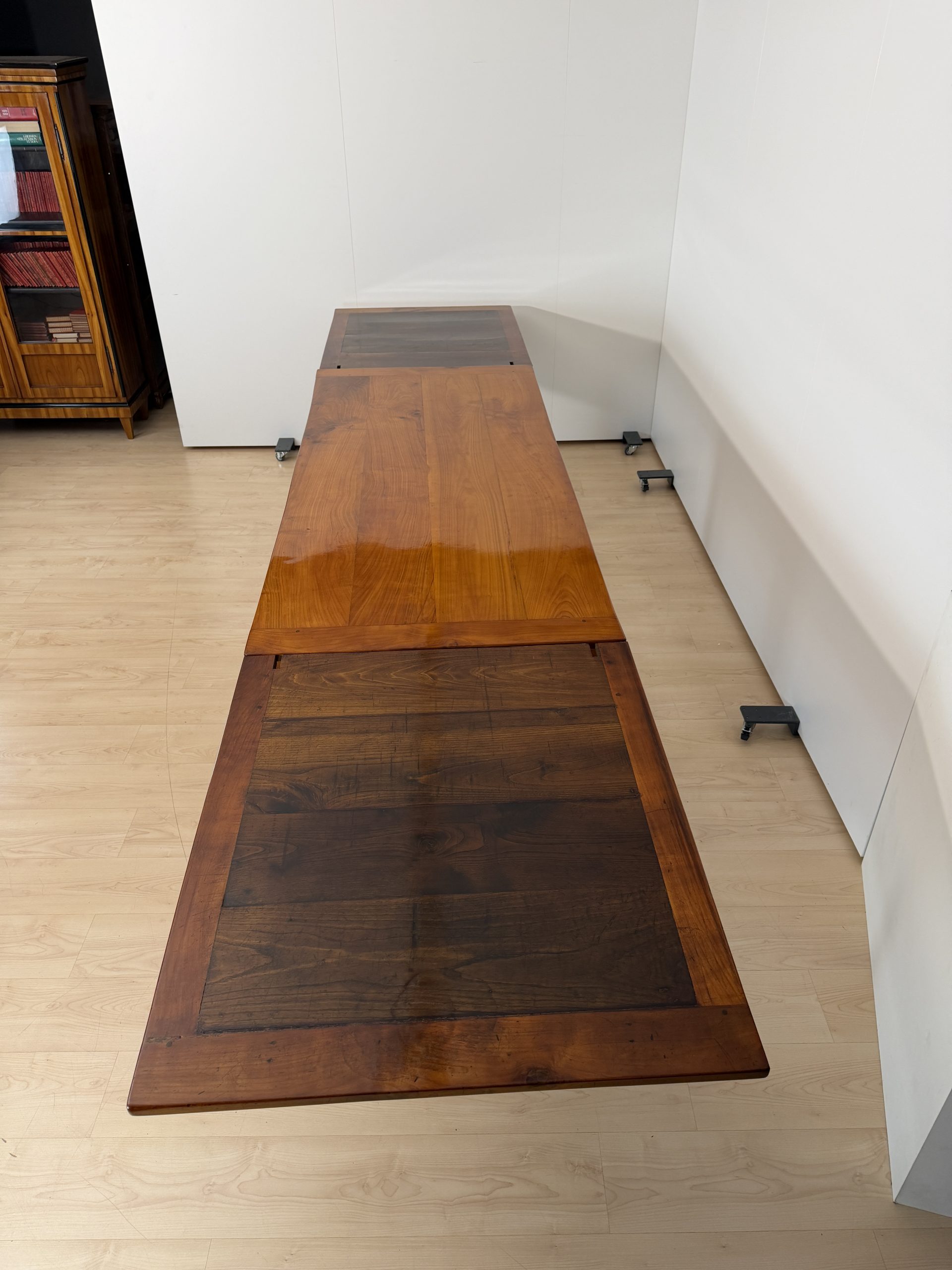Biedermeier Speisetisch, ausziehbar, Kirschbaum.5