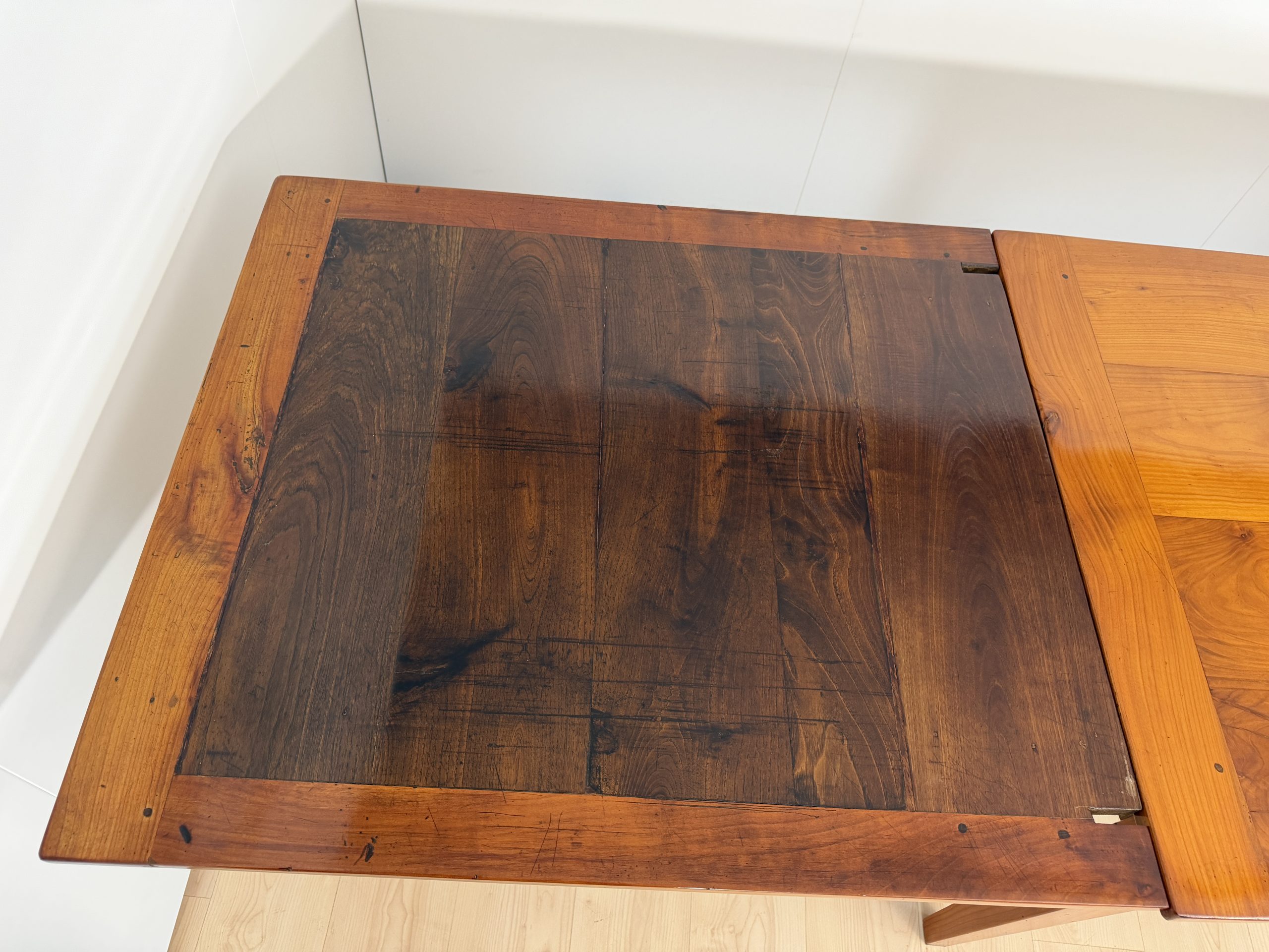Biedermeier Speisetisch, ausziehbar, Kirschbaum.8