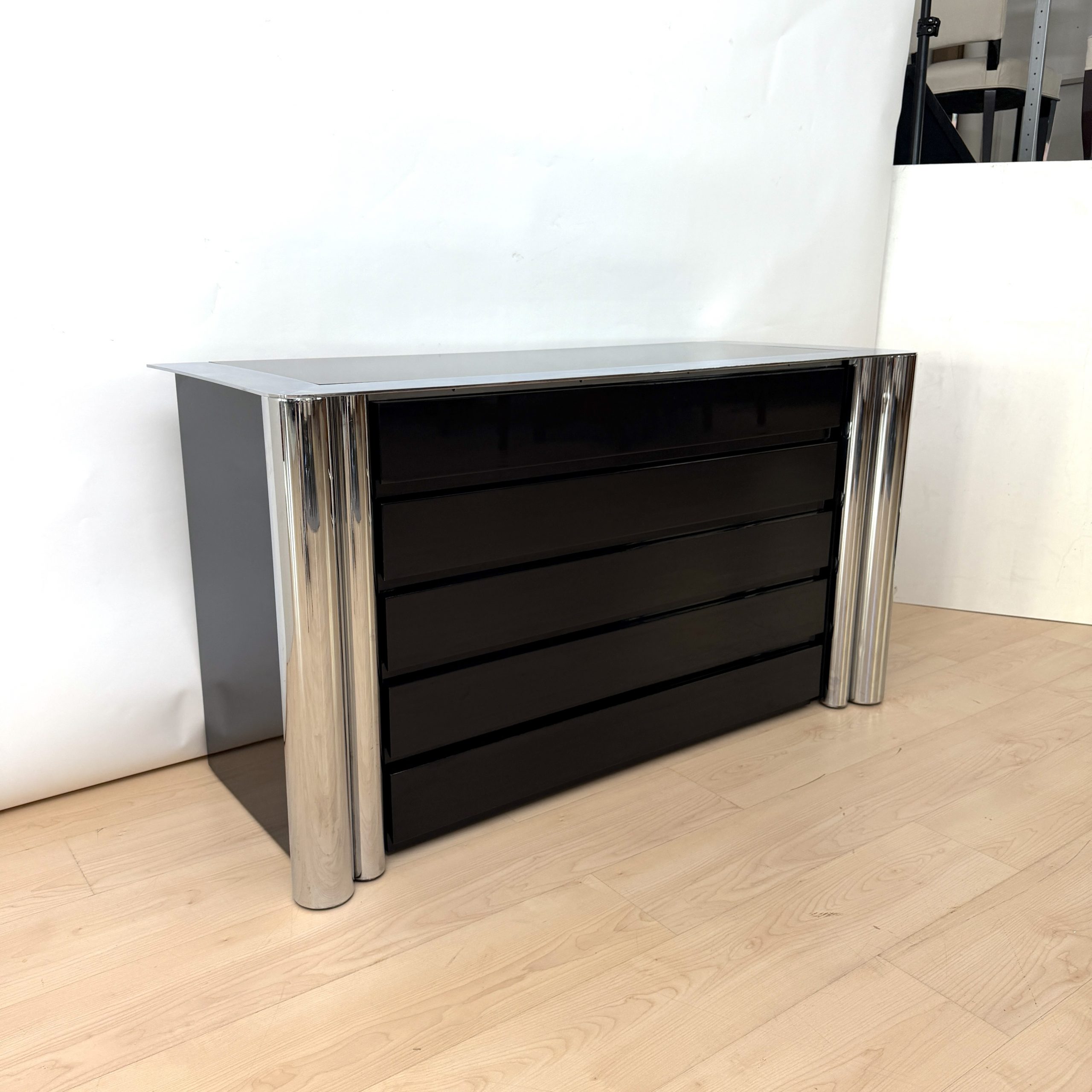 Design Kommode, Antonello Mosca für Cinova, schwarzer Lack und Chrom, Italien, 1969